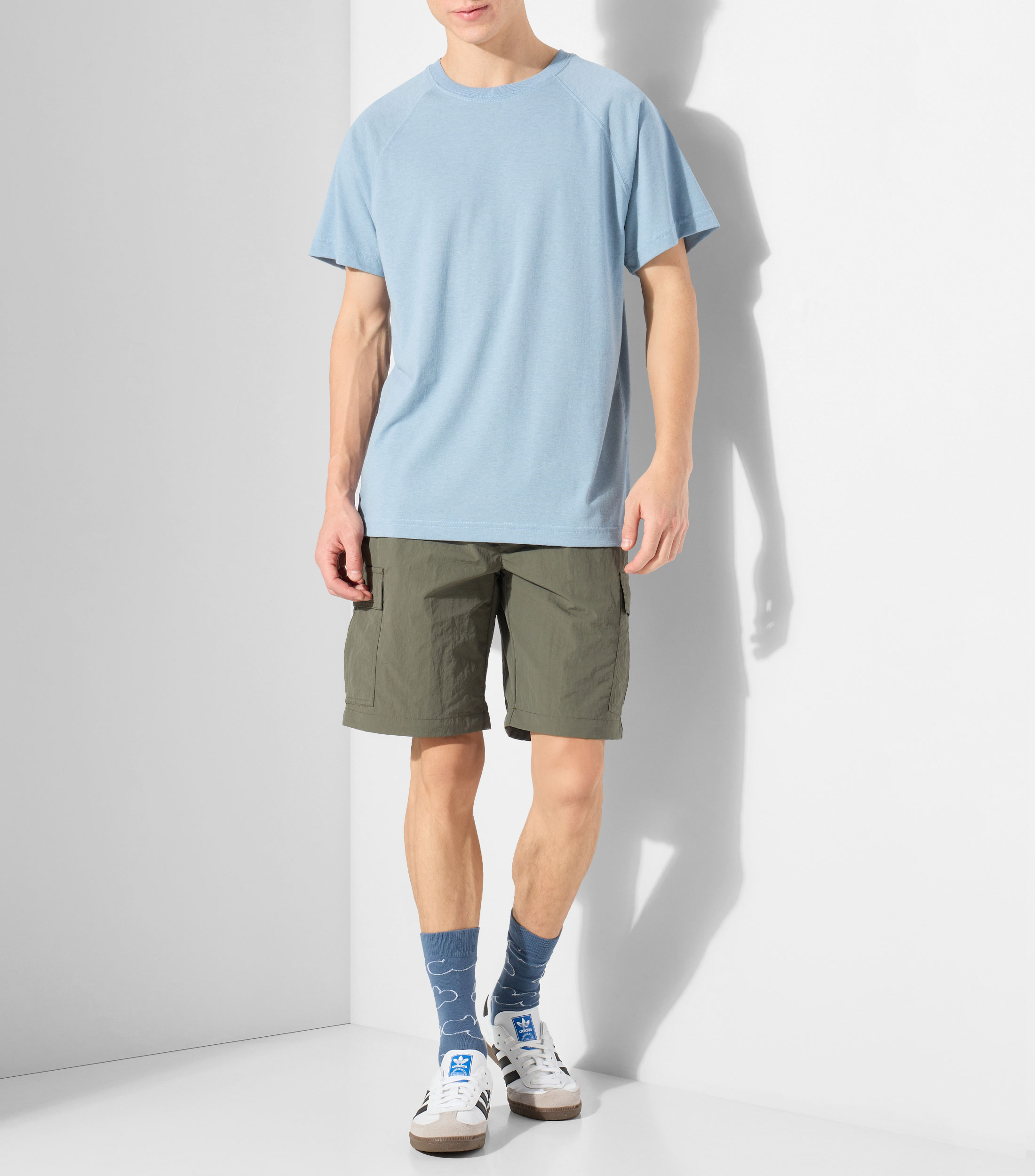 Playera de cuello redondo con manga corta lisa Hombre